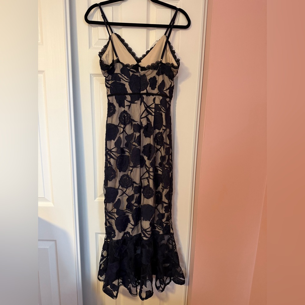 Lulu's Navy Lace Detail Dress - Picture 3 of 5